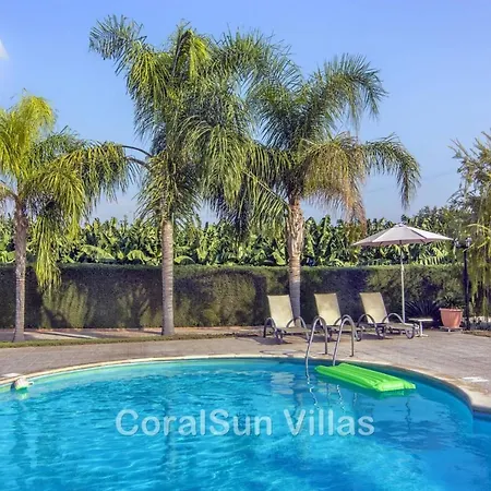 Amazing Pool, Complete Privacy, Amenities And Nearby *