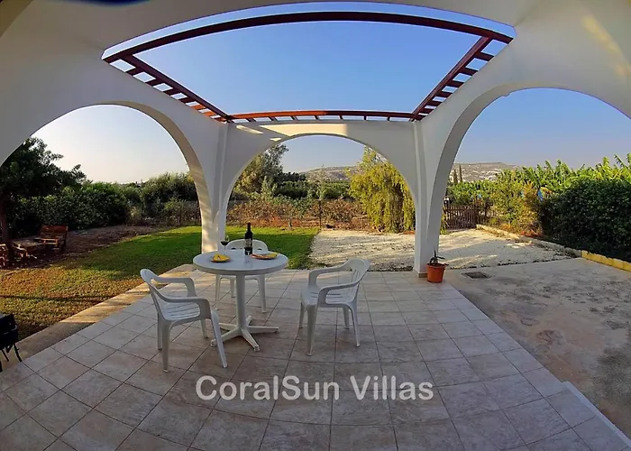 Amazing Pool, Complete Privacy, Amenities And Nearby Vila *