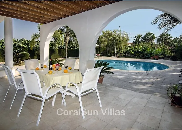 Amazing Pool, Complete Privacy, Amenities And Nearby *