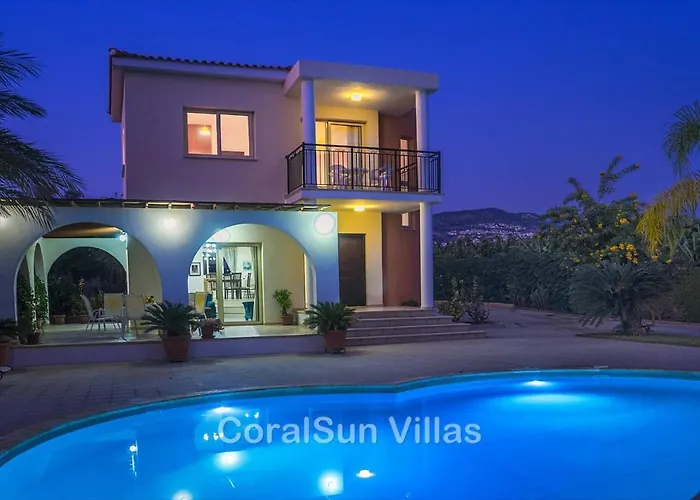Amazing Pool, Complete Privacy, Amenities And Nearby