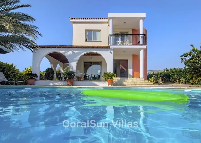 Amazing Pool, Complete Privacy, Amenities And Nearby *